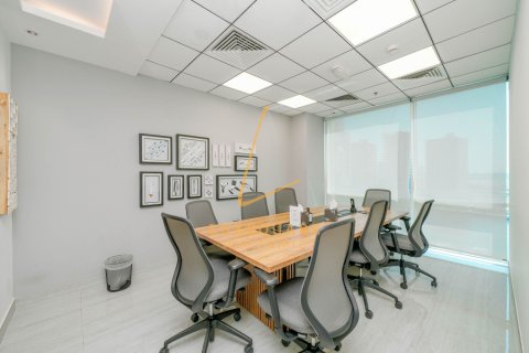 Escritório para arrendamento em Business Bay, Dubai, EAU 181 m2 № 723184 - foto 3