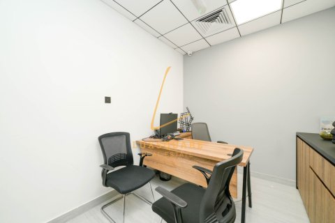 Escritório para arrendamento em Business Bay, Dubai, EAU 181 m2 № 723184 - foto 18
