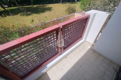 Villa zur Miete in Tourist Club Area, Abu Dhabi, VAE 5 Schlafzimmer, 418.1 m2 Nr. 578704 - Foto 3