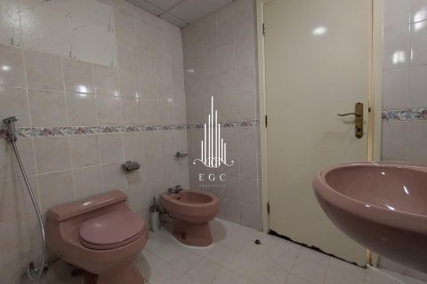 Lakás itt: Al Khalidiya, Abu Dhabi, EAE, 4 hálószoba, 260.1 m², azonosító: 578703 - fénykép 28