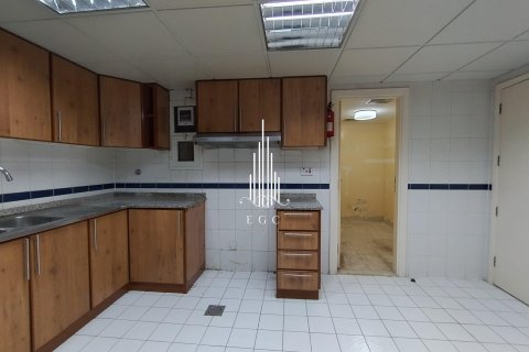 Lakás itt: Al Khalidiya, Abu Dhabi, EAE, 4 hálószoba, 260.1 m², azonosító: 578703 - fénykép 6