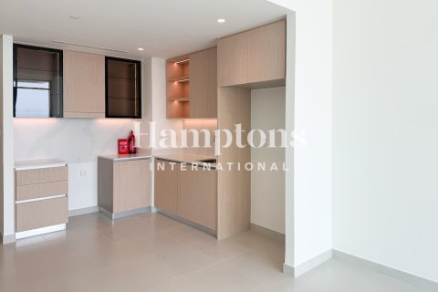 Apartment in The Views, Dubai, UAE 2 bedrooms, 112.87714500 sq.m. № 758141 - photo 13