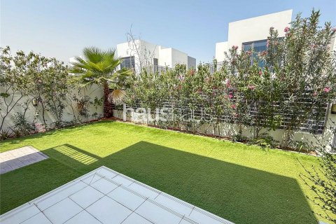 Villa zur Miete in Dubai Hills Estate, Dubai, VAE 4 Schlafzimmer, 272 m2 Nr. 627151 - Foto 2
