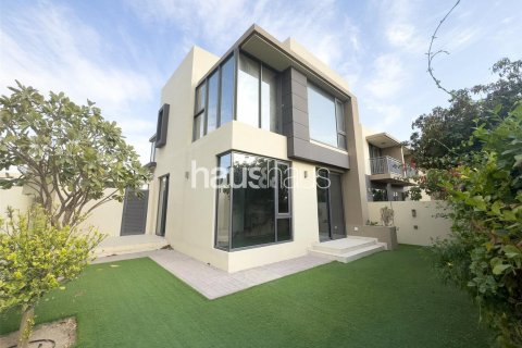 Vila u gradu Dubai Hills Estate, Dubai, UAE 4 spavaće sobe, 290 m2 Br. 627150