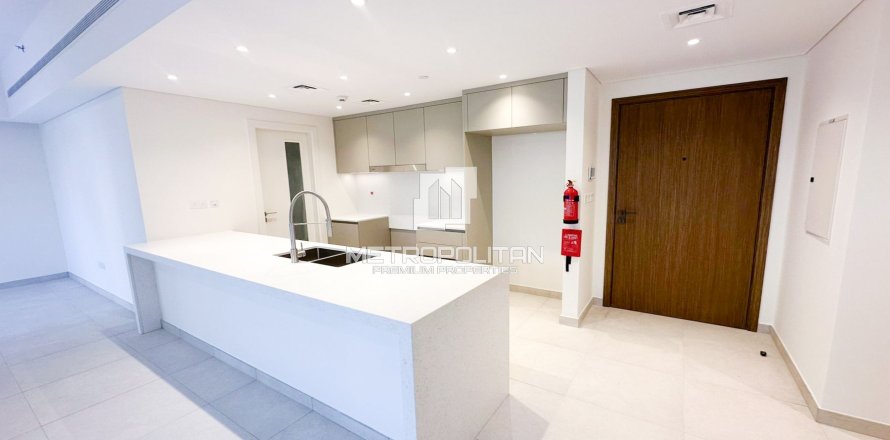Byt v Umm Suqeim, Dubai, SAE 3 ložnice, 240 m² Č.: 665424