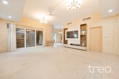 Villa Dubai Land, Dubaijā, AAE 4 istabas, 309.27 m2 Nr. 758804 - attēls 23