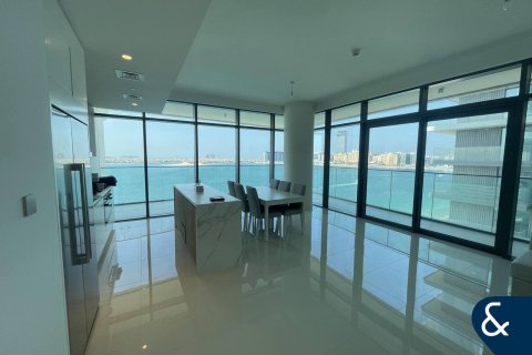 Квартира в Dubai Harbour, Дубай, ОАЕ 3 спальні, 179м2 № 671198