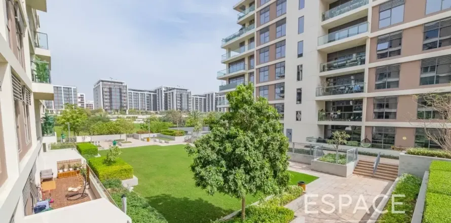 Appartement à Dubai Hills Estate, Dubai, EAU: 2 chambres, 127 m2 № 670197