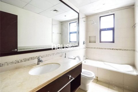 Villa itt: Reem, Dubai, EAE, 4 hálószoba, 234 m², azonosító: 625538 - fénykép 14