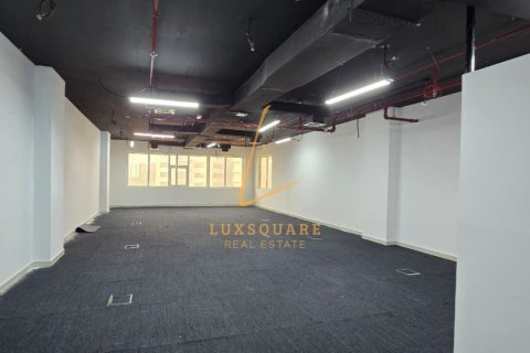Iroda itt: Dubai Investment Park, EAE, 123 m², azonosító: 753923