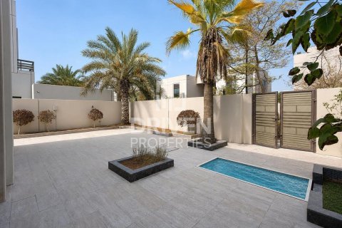 Vilă de închiriat în Meydan, Dubai, EAU 5 dormitoare, 697.42 mp. №754284 - poză 29