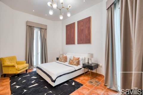 Vila di Al Sufouh, Dubai, UAE 5 bilik tidur, 1114.84 meter persegi № 755328 - foto 9