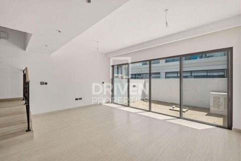 Kamienica w Damac Lagoons, Dubai, ZEA 4 sypialnie, 144 mkw. nr 745379