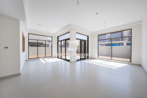 Townhouse in Dubai South (Dubai World Central), Dubai, UAE 4 bedrooms, 368 sq.m. № 664499 - photo 24
