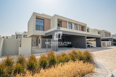 Townhouse in Dubai South (Dubai World Central), Dubai, UAE 4 bedrooms, 368 sq.m. № 664499 - photo 30