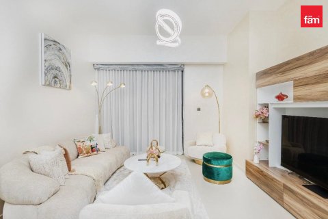 Appartement te huur in Downtown Dubai (Downtown Burj Dubai), Dubai, VAE 2 slaapkamers, 102.8 vr.m., nr 763522 - foto 5