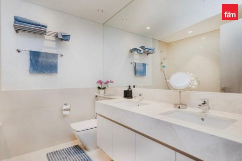 Appartement te huur in Downtown Dubai (Downtown Burj Dubai), Dubai, VAE 2 slaapkamers, 102.8 vr.m., nr 763522 - foto 14