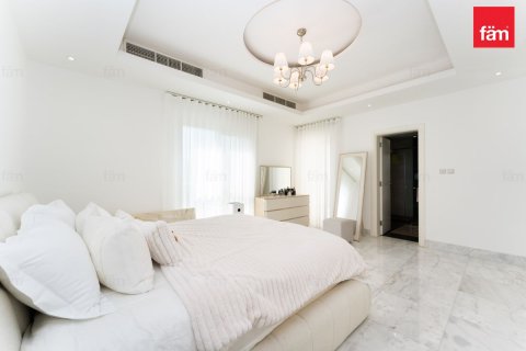 Vila u Dubai, UAE 3 spavaćih soba, 254.9 m2 Br. 687228 - fotografija 8