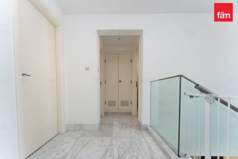 Vila u Dubai, UAE 3 spavaćih soba, 254.9 m2 Br. 687228 - fotografija 7