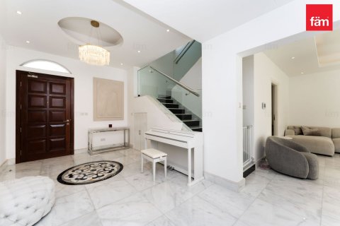 Vila u Dubai, UAE 3 spavaćih soba, 254.9 m2 Br. 687228 - fotografija 6