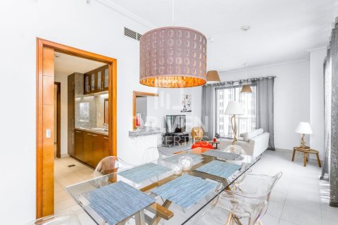 Apartmen di Downtown Dubai (Downtown Burj Dubai), Dubai, UAE 1 bilik tidur, 90.49 meter persegi № 759743 - foto 4
