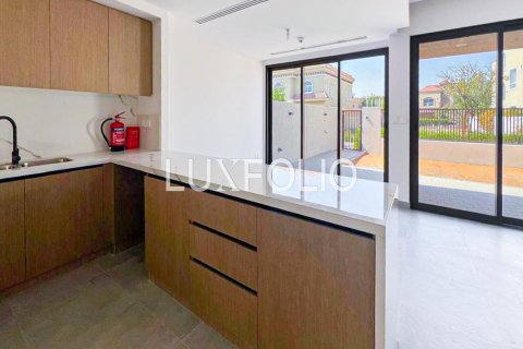 Māja Dubai Land, Dubaijā, AAE 3 istabas, 184 m2 Nr. 628380