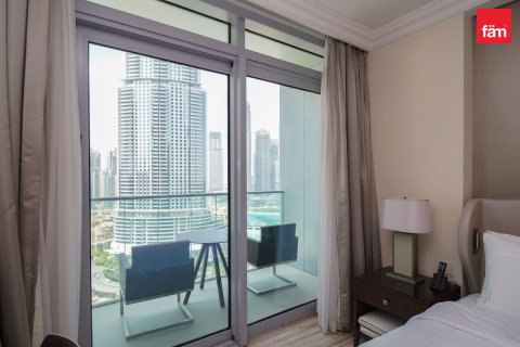 Apartamento para arrendamento em Downtown Dubai (Downtown Burj Dubai), Dubai, EAU 1 quarto, 79.3 m2 № 766602 - foto 3