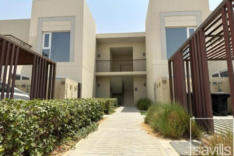 Apartman u gradu Dubai South (Dubai World Central), Dubai, UAE 2 spavaće sobe, 112.88 m2 Br. 766794 - Slika 2