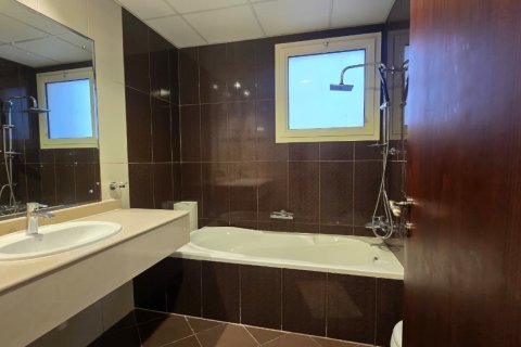 Διαμέρισμα σε Ras Al Khaimah, ΗΑΕ 2 υπνοδωμάτια, 114 τ.μ. Αρ. 735028 - φωτογραφία 17