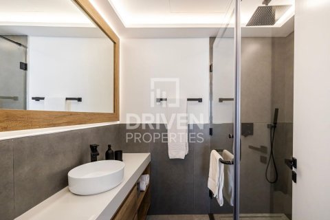דירה להשכרה ב Palm Jumeirah, Dubai, איחוד האמירויות  2 חדרי שינה, 160.54 מ"ר, מספר 744870 - תמונה 2