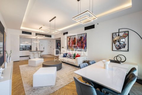 דירה להשכרה ב Palm Jumeirah, Dubai, איחוד האמירויות  2 חדרי שינה, 160.54 מ"ר, מספר 744870 - תמונה 4