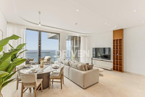 Huoneisto Palm Jumeirah, Dubai, Arabiemiraatit 3 makuuhuonetta, 177.44 m2 № 765368