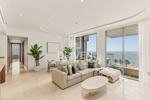Müüa korter asukohaga Palm Jumeirah, Dubai, AÜE: 3 magamistoaga, 177.44 m² Nr 765368 - pilt 2