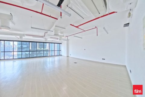 Dubai, UAE의 임대용 사무실 95.9제곱미터 번호 715601 - 사진 2
