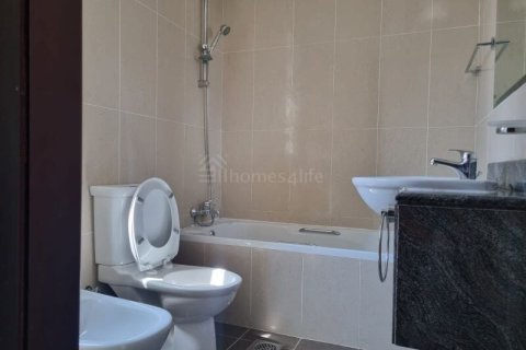 Снять в аренду квартиру в Джумейра Лейк Тауэрс, Дубай, ОАЭ 2 спальни, 139м2, № 740659 - фото 11