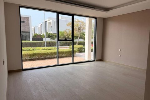 DAMAC Hills (Akoya by DAMAC), Dubai, UAE의 임대용 빌라 침실 7개, 640제곱미터 번호 740663 - 사진 3