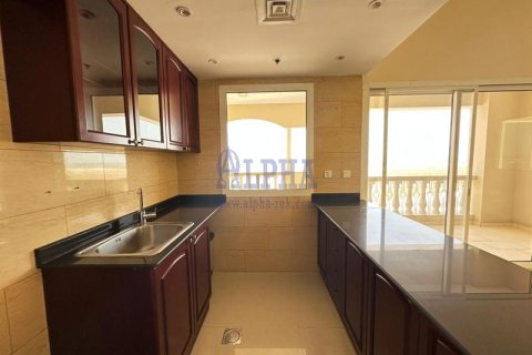 Apartemen di Al Hamra Village, Ras Al Khaimah, UEA 1 kamar tidur, 75.5 m2 nomor 709467 - foto 2