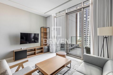 Apartment sa Business Bay, Dubai, UAE 1 silid-tulugan, 103.68 sq.m. № 756980 - larawan 2