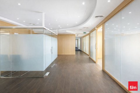 Oficiu de închiriat în Business Bay, Dubai, EAU 254.9 mp.  №691494 - poză 3
