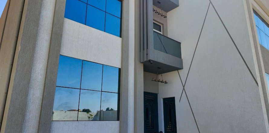 Vila di Ras Al Khaimah, UEA 5 kamar tidur, 929 m2 nomor 735000