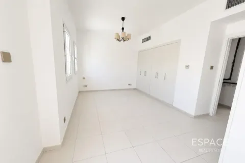 Villa itt: The Springs, Dubai, EAE, 3 hálószoba, 195 m², azonosító: 738175 - fénykép 2