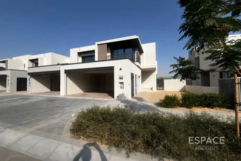Vila v Jebel Ali, Dubai, SAE 4 ložnice, 300 m² Č.: 738176