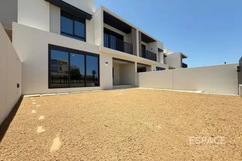 Willa do wynajęcia w Jebel Ali, Dubai, ZEA 4 sypialnie, 300 mkw., nr 738176 - zdjęcie 2