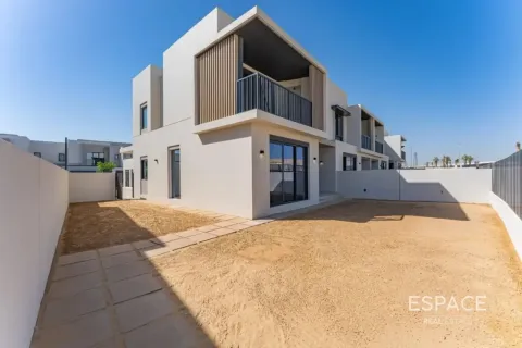 Vila v Jebel Ali, Dubai, SAE 4 ložnice, 300 m² Č.: 738177