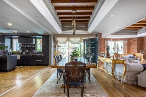 Вилла Дубай Инвестмент Парк, БАӘ-да 5 жатын бөлмелер, 577 м² № 625638 - фото 5