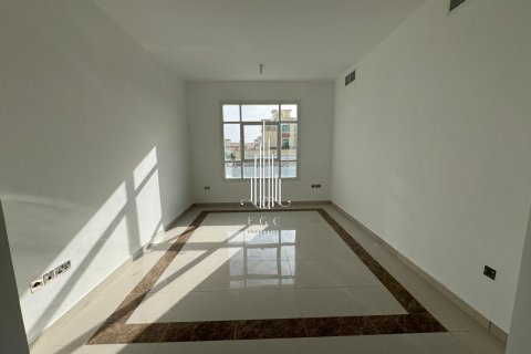 Willa do wynajęcia w Khalifa City, Abu Dhabi, ZEA 6 sypialnie, 836.1 mkw., nr 500698 - zdjęcie 19