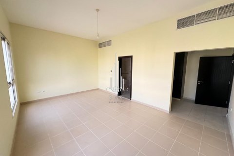 Villa in affitto a Baniyas, Abu Dhabi, EAU 8 camere da letto, 1207.7 mq. № 500695 - foto 18