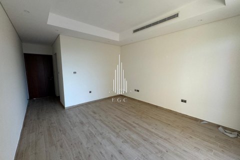 Vila u Al Raha Beach, Abu Dhabi, UAE 5 spavaćih soba, 471.9 m2 Br. 500694 - fotografija 27