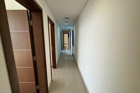 شقة للإيجار في Corniche Road، أبو ظبي، الإمارات العربية المتحدة 5 غرفة نوم ، 371.6 متر مربع ، رقم 500697 - صورة 20