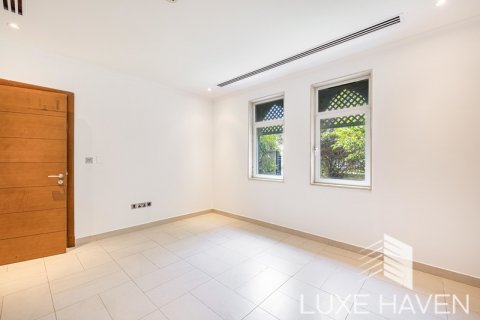 Villa itt: Jumeirah Park, Dubai, EAE, 4 hálószoba, 402.73 m², azonosító: 349595 - fénykép 10